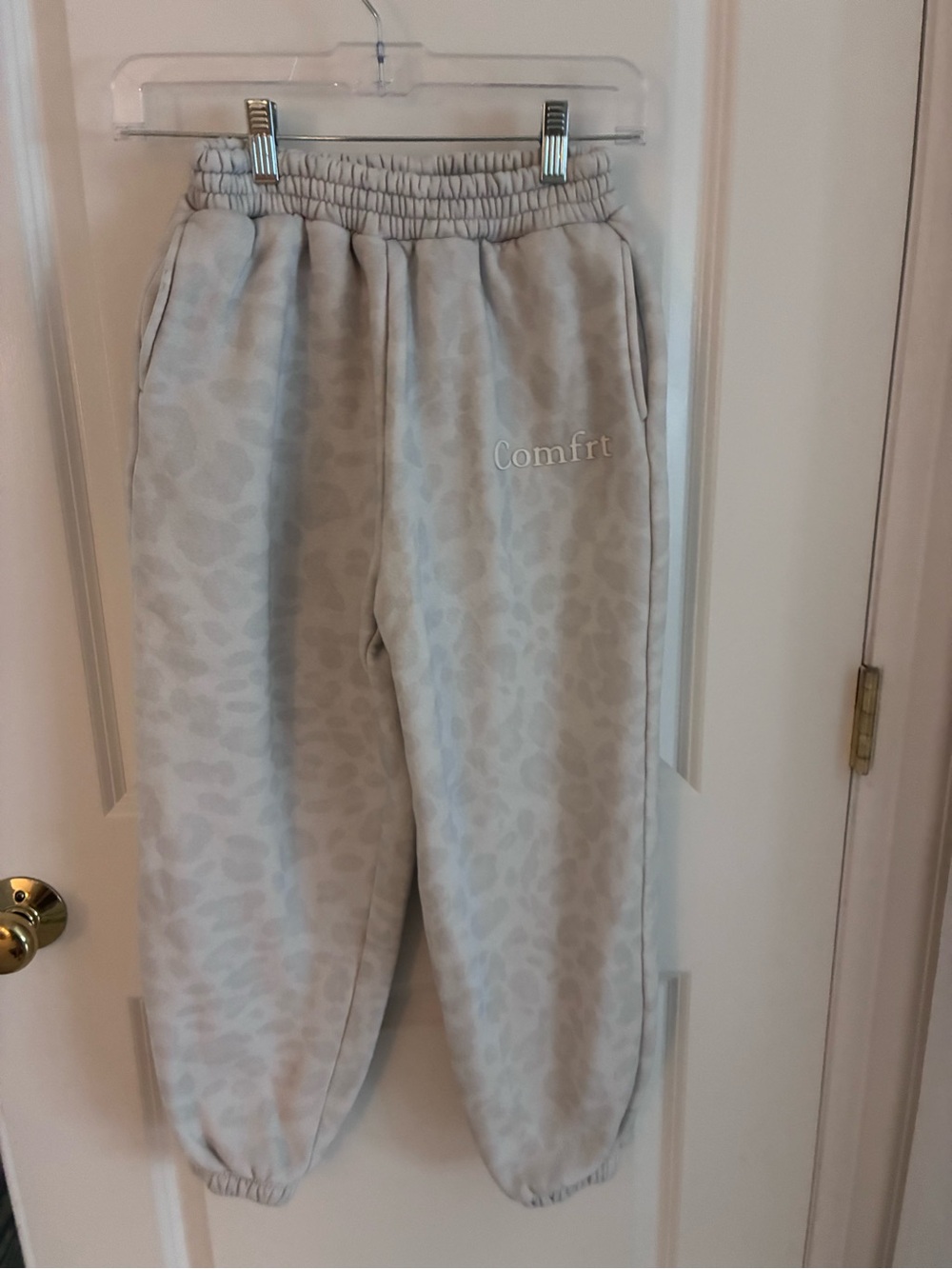Comfrt Cream Leopard-Print Kids Joggers
